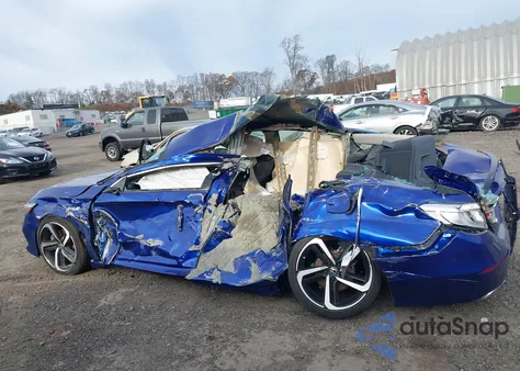 2021 Honda Accord Sport Special Edition z USA, uszkodzony, nr VIN 1HGCV1F40MA032608